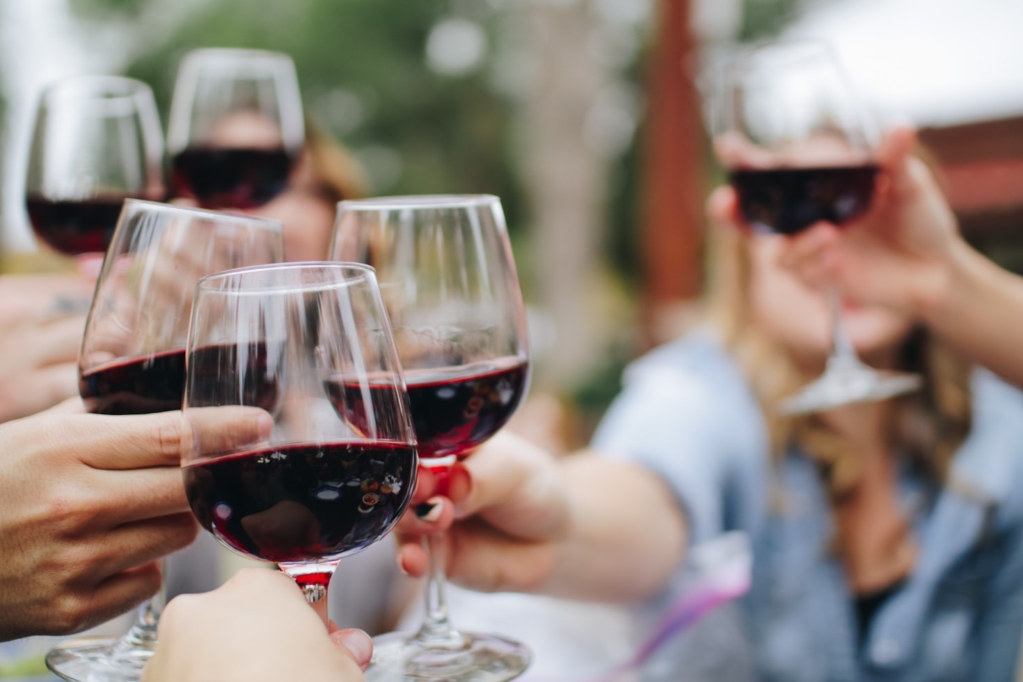 The Hidden Connection Between Wine Tasting and Coffee Brewing
